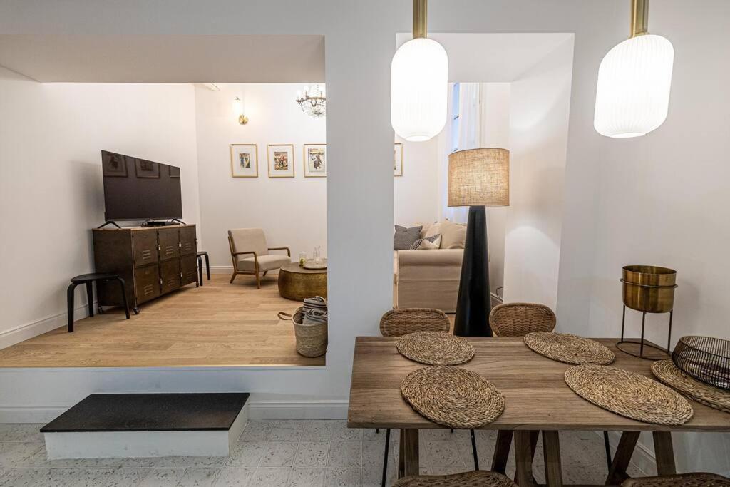 Chez Collette - Luxury In The Old Nice Bagian luar foto